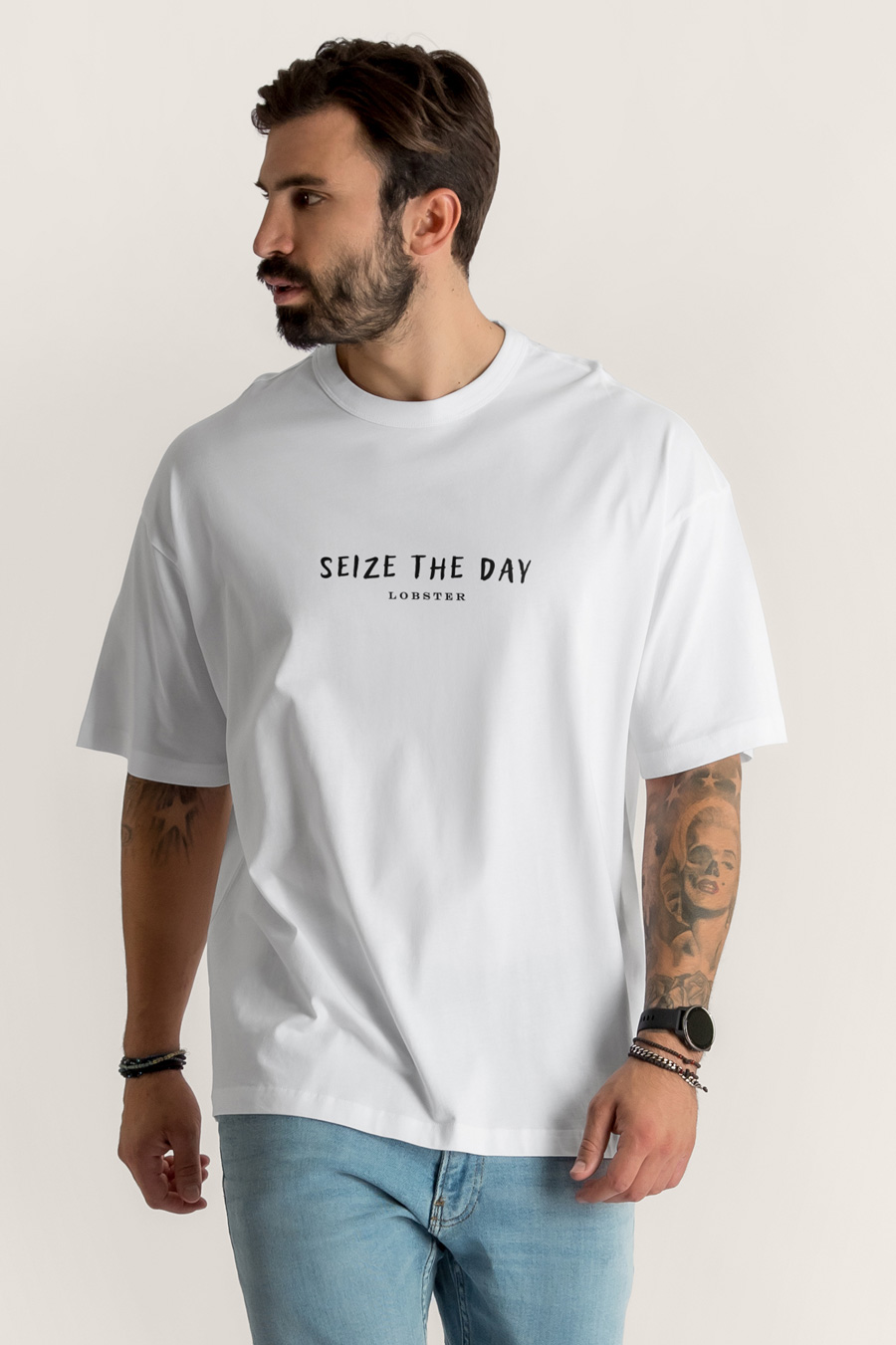 crop2-lobster-boxy-t-shirt-ad-white-0208