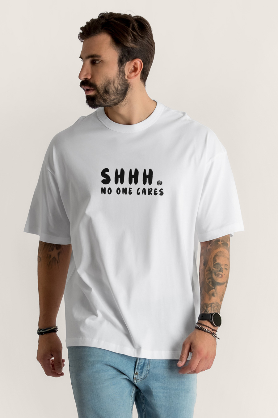 crop2-lobster-boxy-t-shirt-ad-white-0211