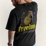 crop2-lobster-boxy-t-shirt-ai-black-0233