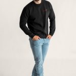 crop1-sweatshirt-flat-lay-bb-black-back-5706