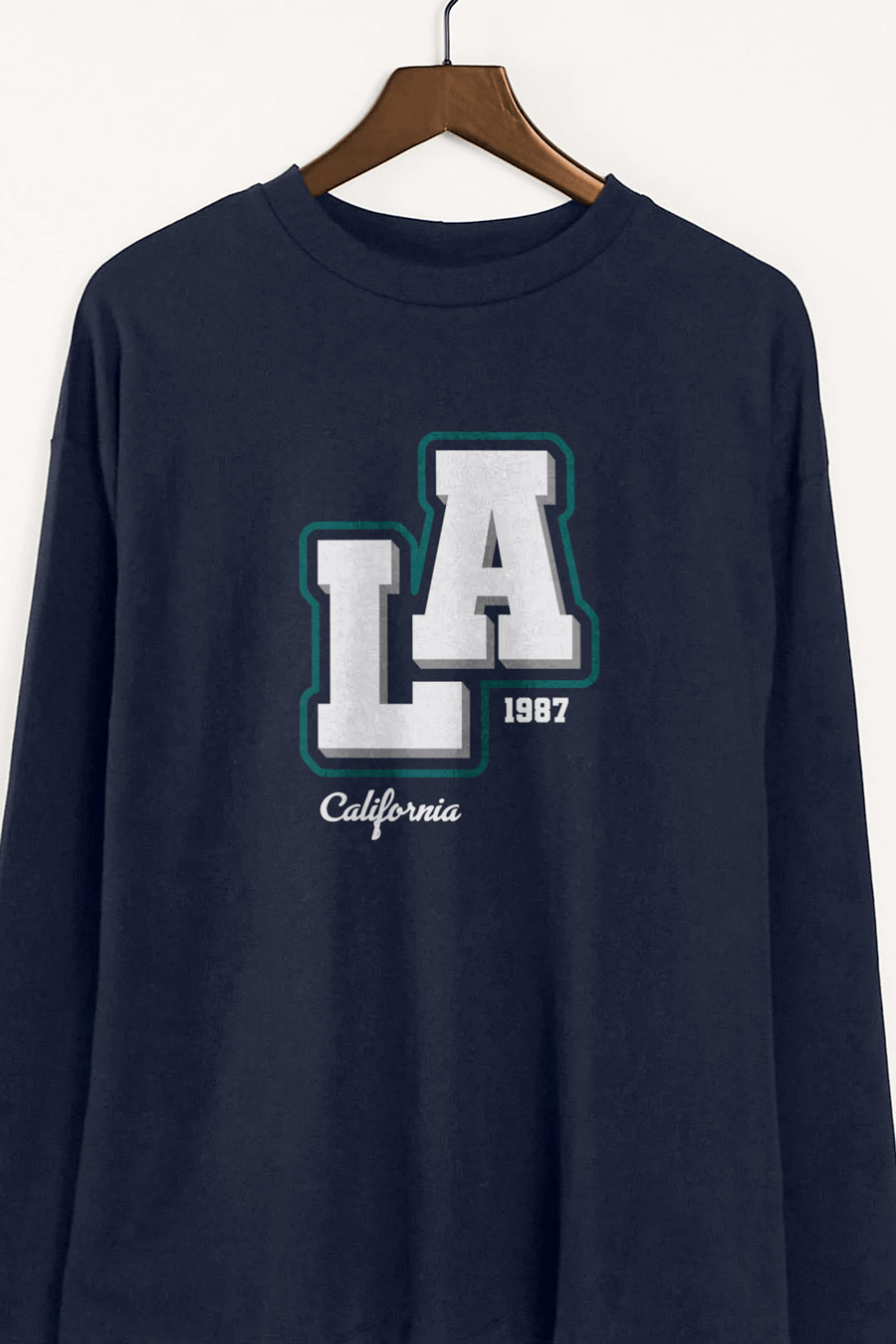 crop1-lobster-flat-lay-long-sleeve-navy-blue-5576