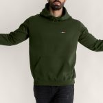 crop2-lobster-hoodie-ad-khaki-5586
