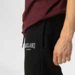crop2-trousers-lob-man-be-black-5521