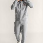 crop2-lobster-zipper-ad-grey-5613
