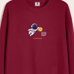 crop1-sweatshirt-flat-lay-be-bordeaux-5693