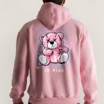 crop2-lobster-hoodie-ad-pink-5730