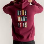 crop1-hoodie-flat-lay-ae-bordeaux-back-5717