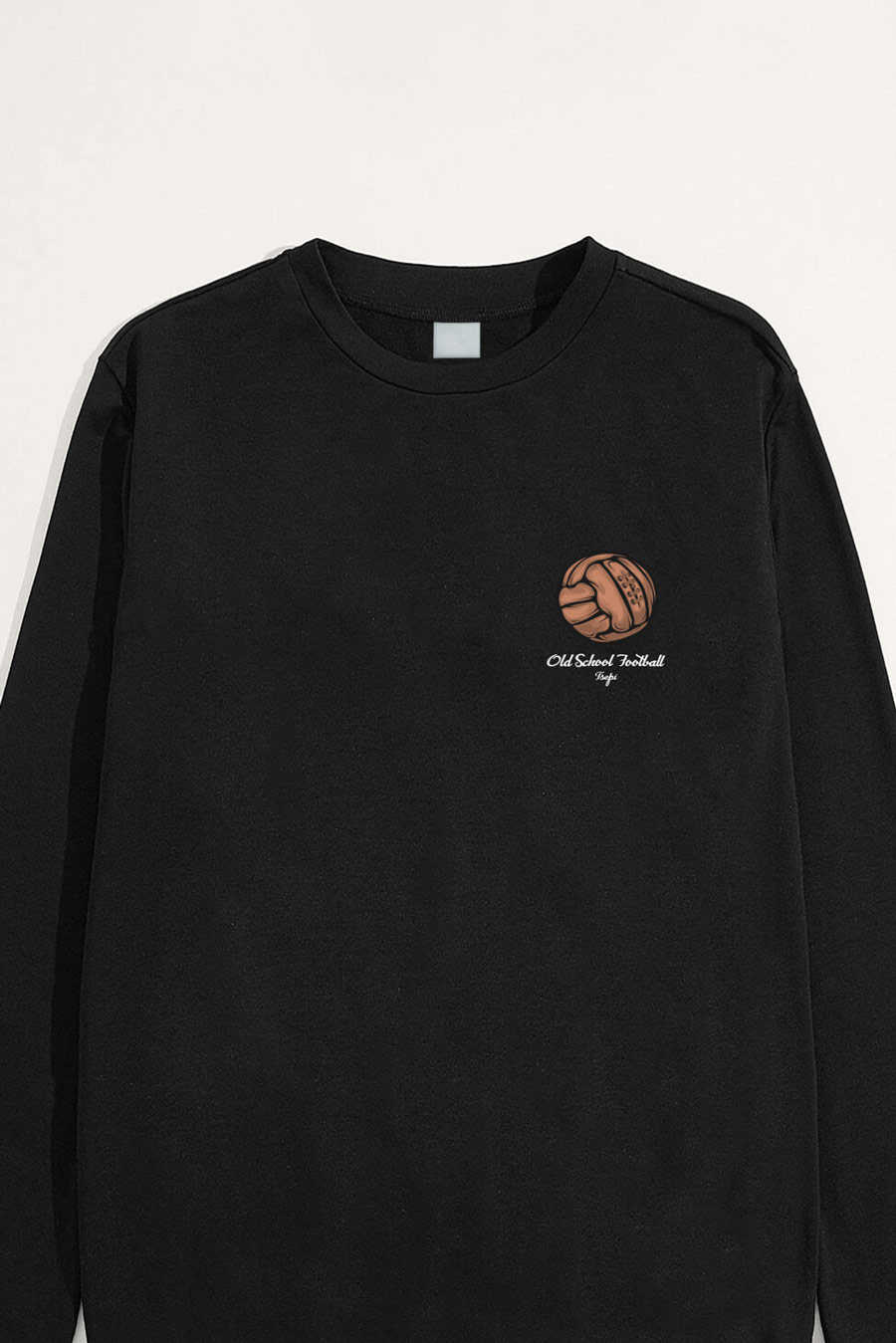sweatshirt-flat-lay-bb-black-5227