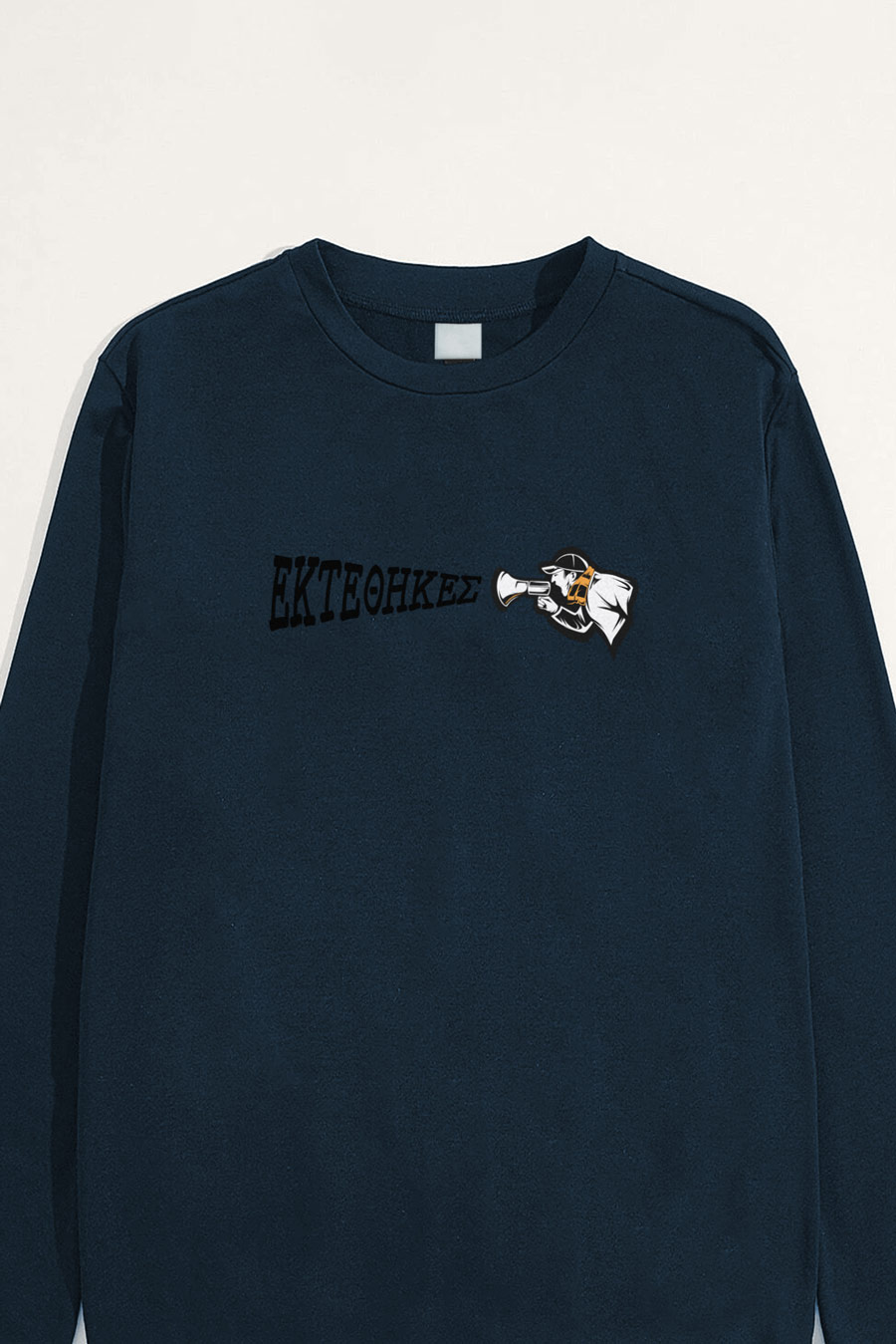 sweatshirt-flat-lay-bc-navy-blue-5224