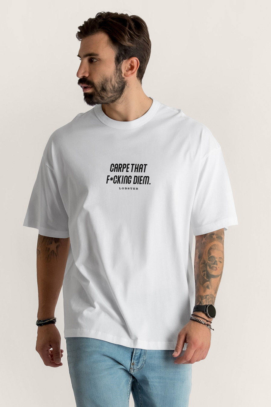 crop2-lobster-boxy-t-shirt-ad-white-4353