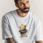 crop1-lobster-boxy-t-shirt-ag-white-4375