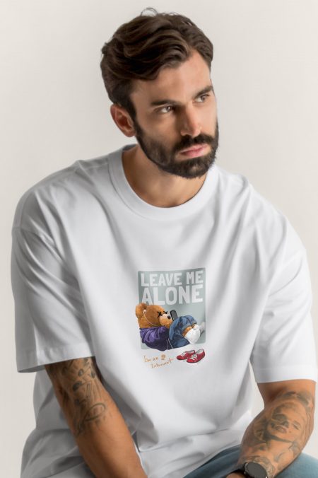 Leave Me Alone, Oversized