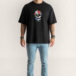 crop2-lobster-boxy-t-shirt-ad-black-4396