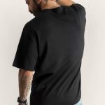 crop2-lobster-boxy-t-shirt-ae-black-4374