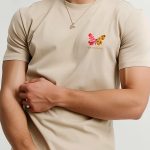 crop1-t-shirt-hangers-lob-man-oa-cream-4387