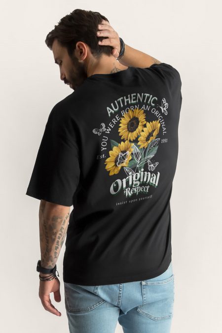 Authentic, Oversized