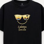 crop2-lobster-boxy-t-shirt-ae-black-4431