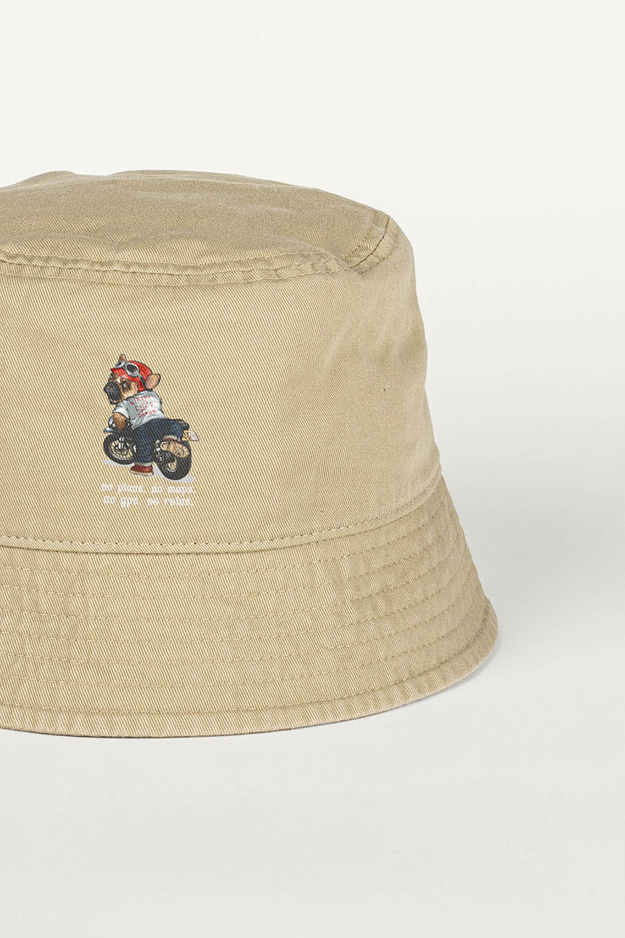 bucket-ac-beige_front-isolated-158