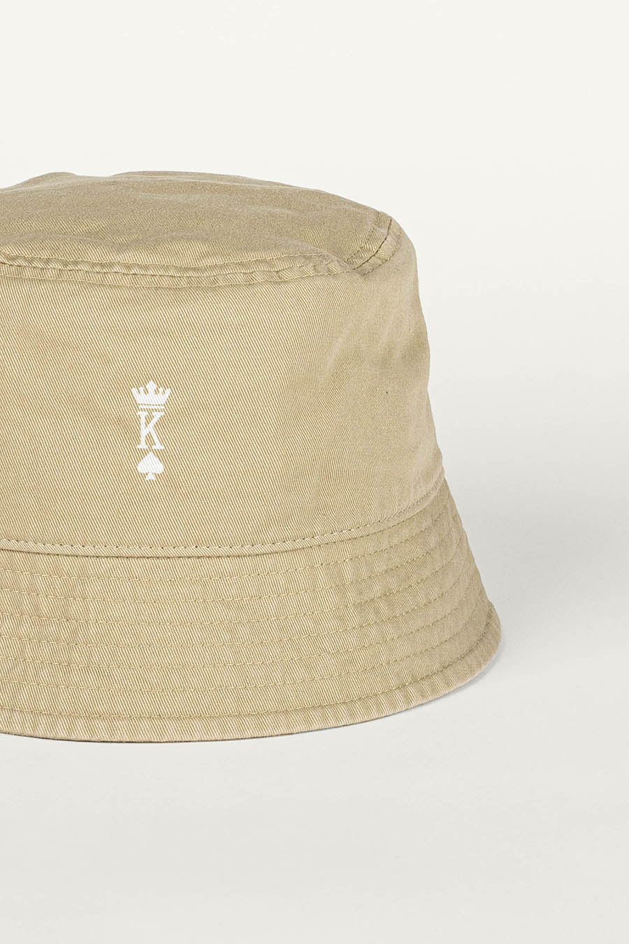 bucket-ac-beige_front-isolated-171
