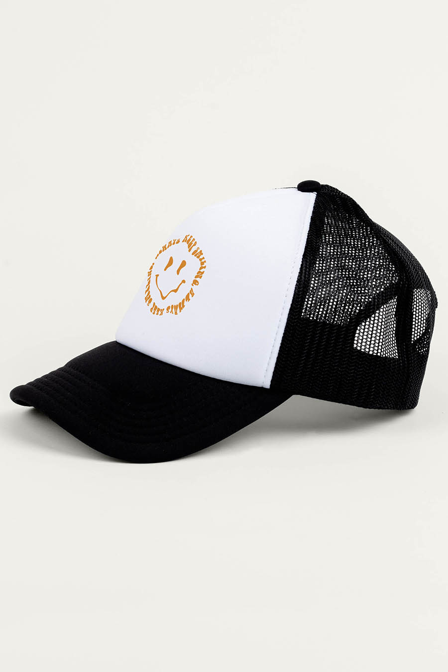 caps-trucker-cap-ab-black-white-123