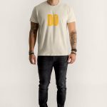 crop1-t-shirt-hangers-lob-man-oa-cream-4011