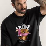 crop2-lobster-boxy-t-shirt-ad-black-4532