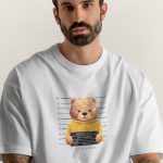 Soft Criminal, Oversized