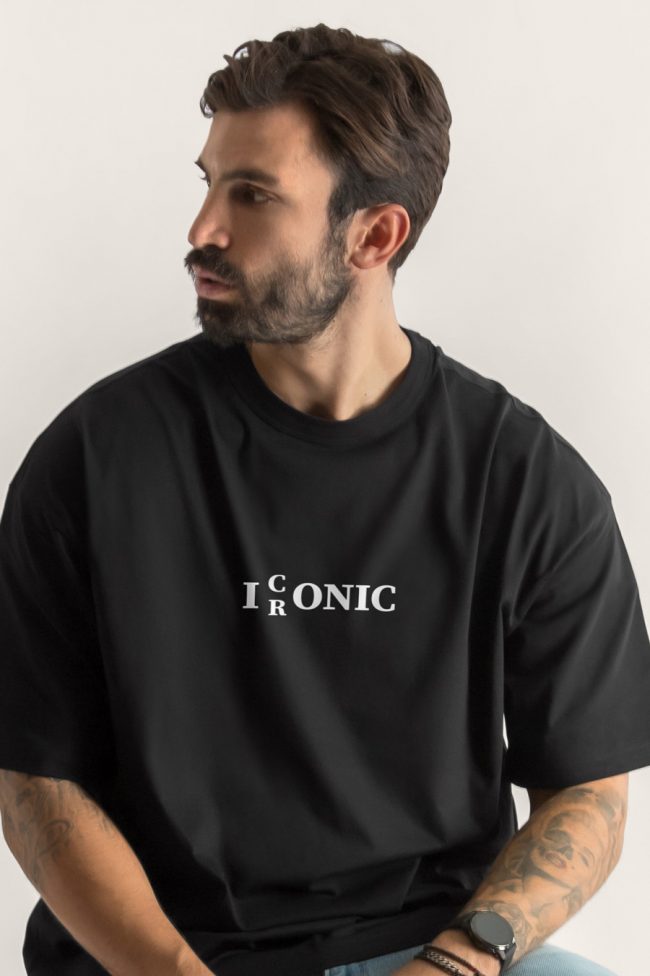 Iconic, Oversized