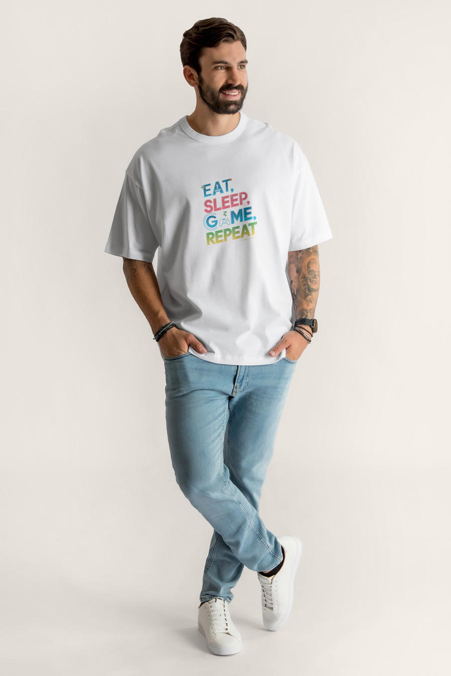 full-lobster-boxy-t-shirt-ae-white-4544