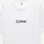 crop2-lobster-boxy-t-shirt-ad-white-4565