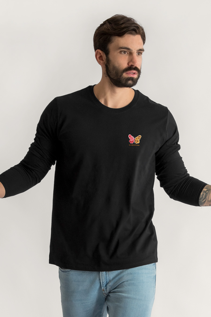 crop2-lobster-long-sleeve-ad-black-4387