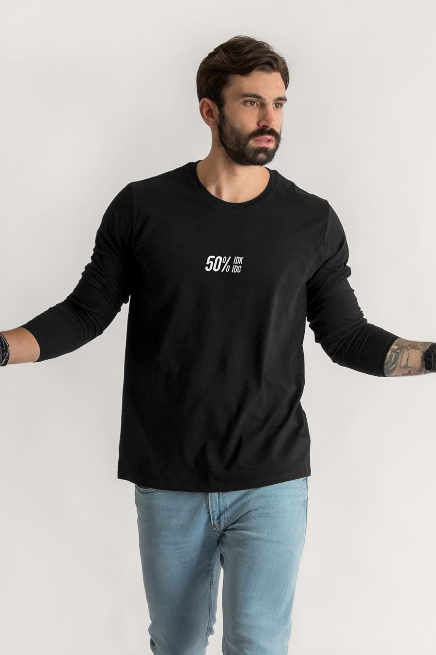 crop1-lobster-long-sleeve-ad-black-4563