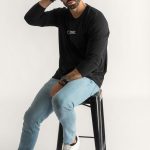 crop2-lobster-long-sleeve-ad-black-4566