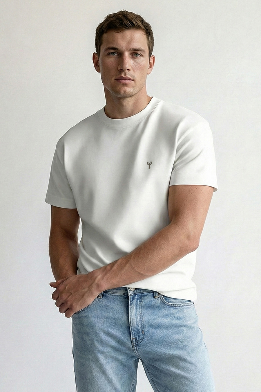 t-shirt-man-a-g1-front-full-white-6013.jpg