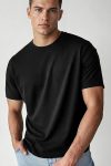 t-shirt-man-a-hanger-front-zoom1-black-6066.jpg