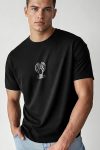 t-shirt-man-a-hanger-front-zoom1-black-6114.jpg
