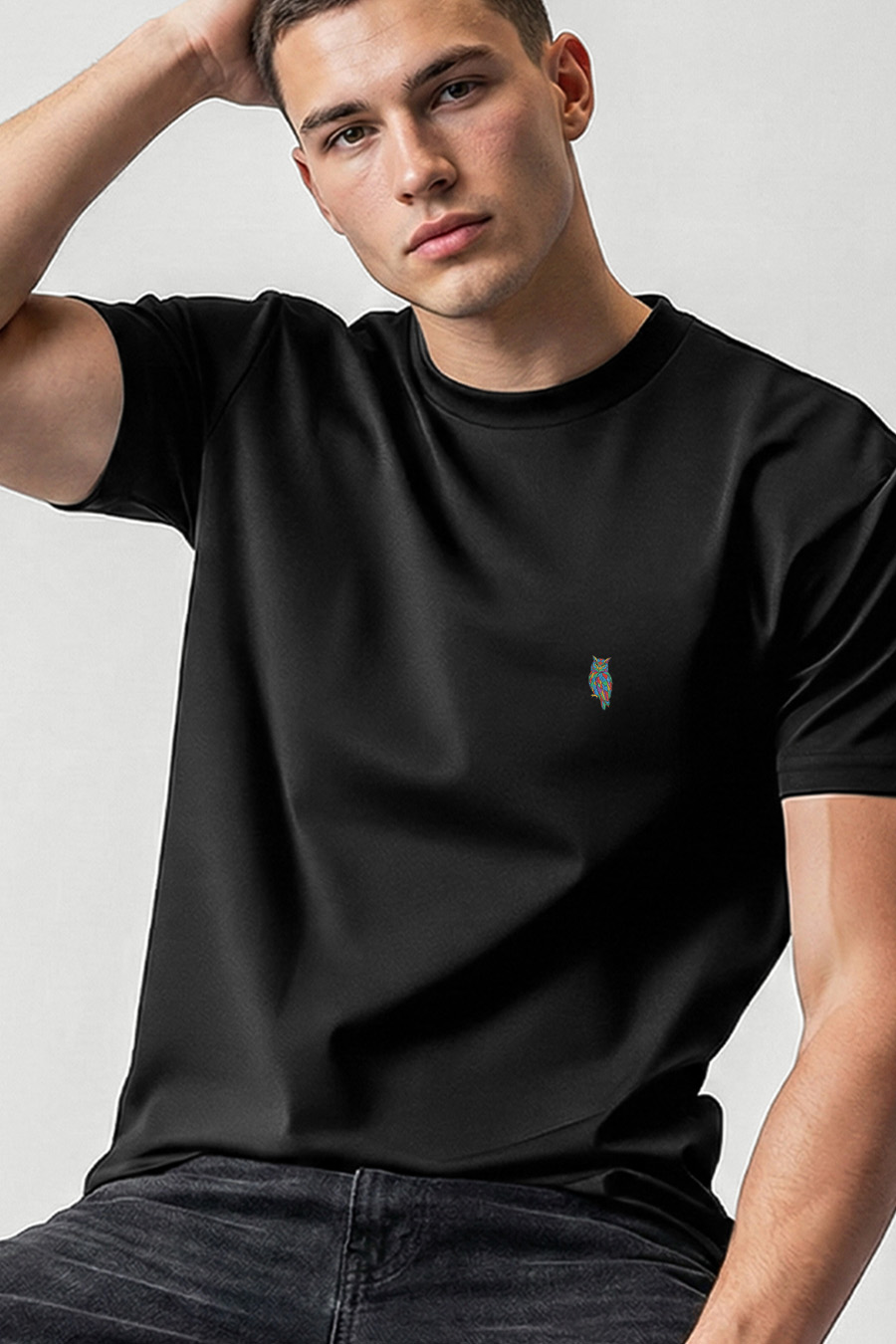 t-shirt-man-a-g18-front-zoom2-black-6020.jpg