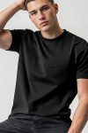 t-shirt-man-a-hanger-front-zoom1-black-6105.jpg