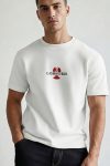 t-shirt-man-a-hanger-front-zoom1-white-6113.jpg