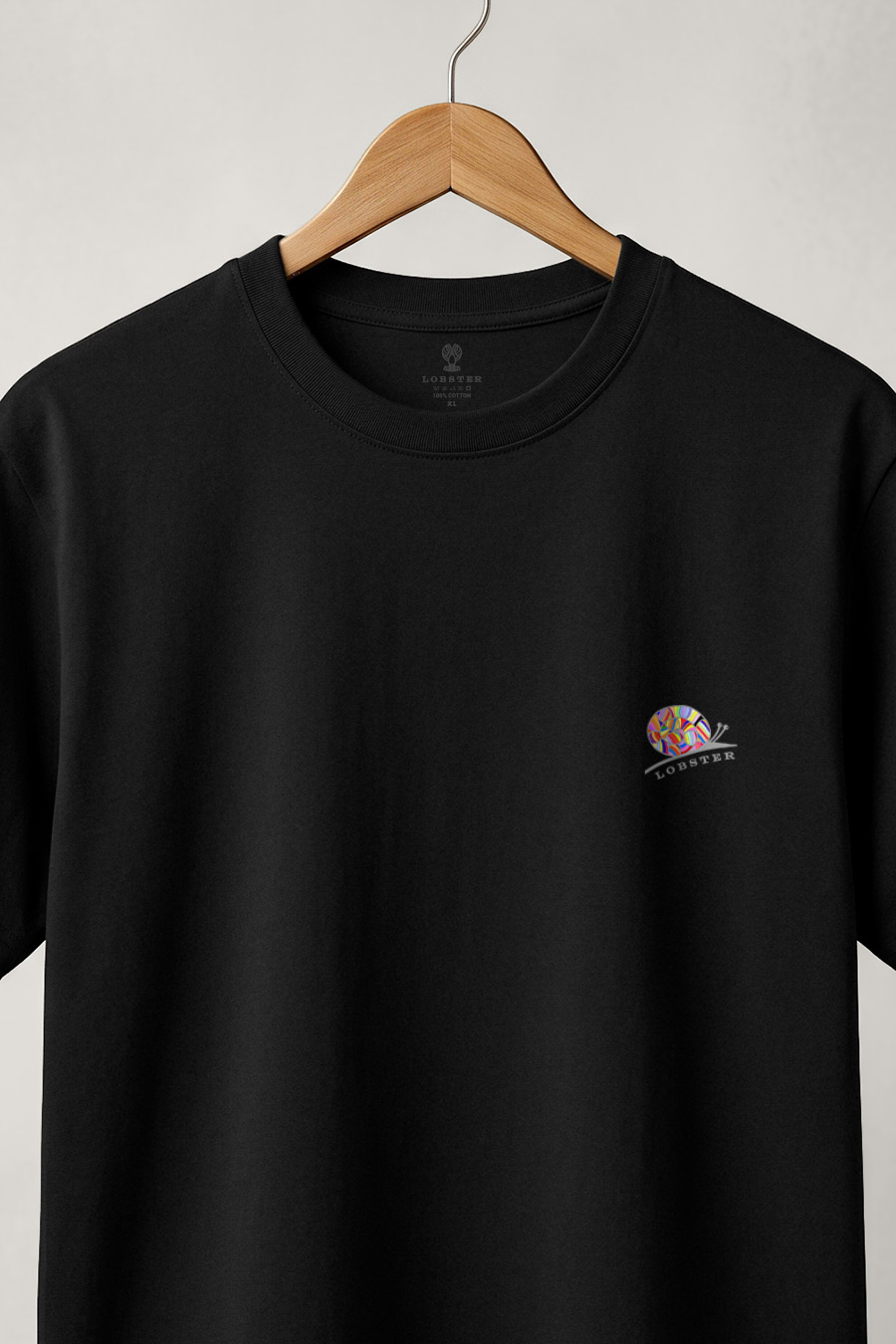 t-shirt-man-a-hanger-front-zoom1-black-6035.jpg