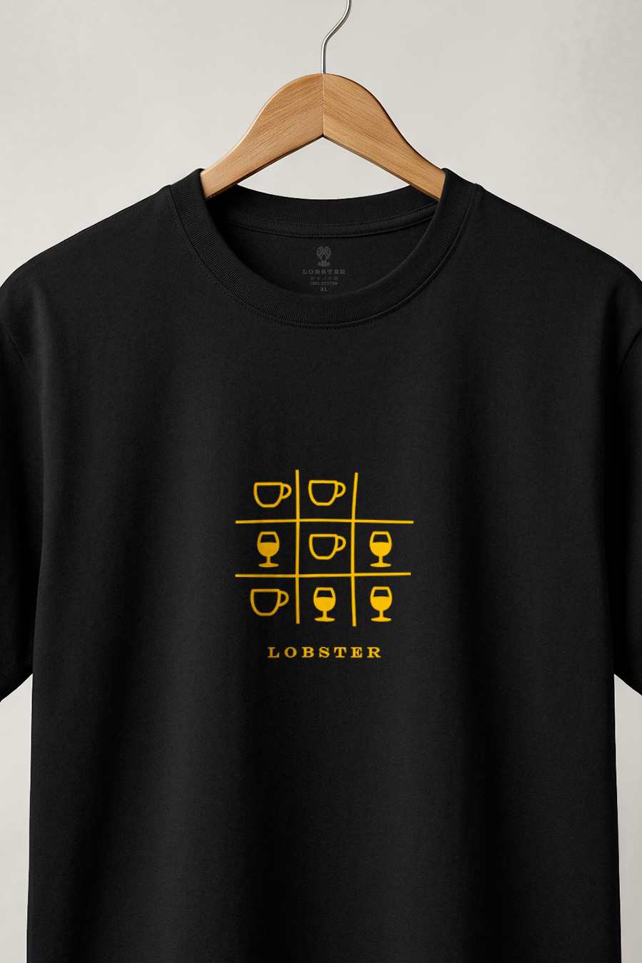 t-shirt-man-a-hanger-front-zoom1-black-6142.jpg