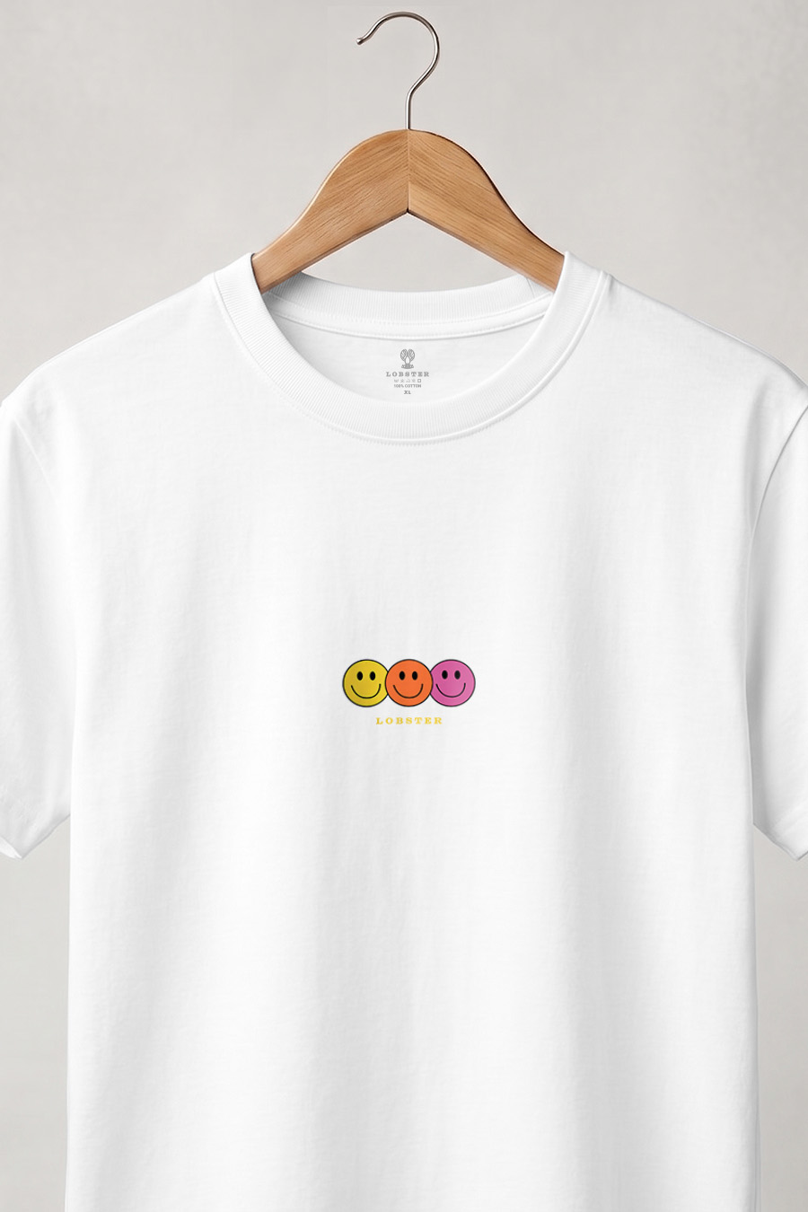 t-shirt-man-a-hanger-front-zoom1-white-6073.jpg