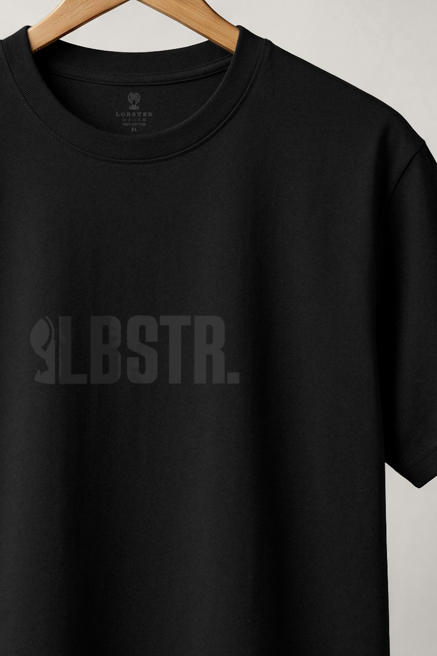 t-shirt-man-a-hanger-front-zoom2-black-6097.jpg