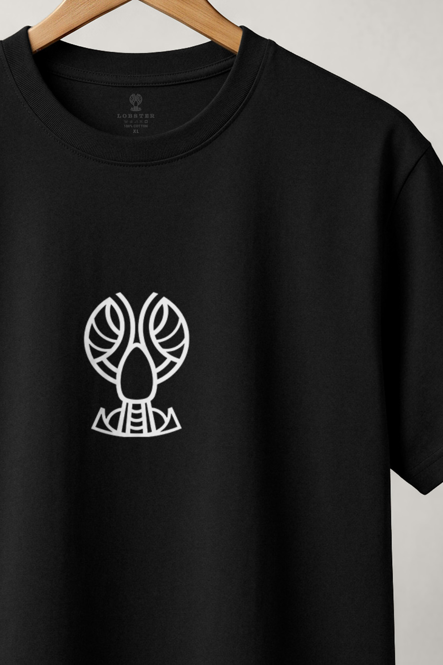 t-shirt-man-a-hanger-front-zoom2-black-6114.jpg