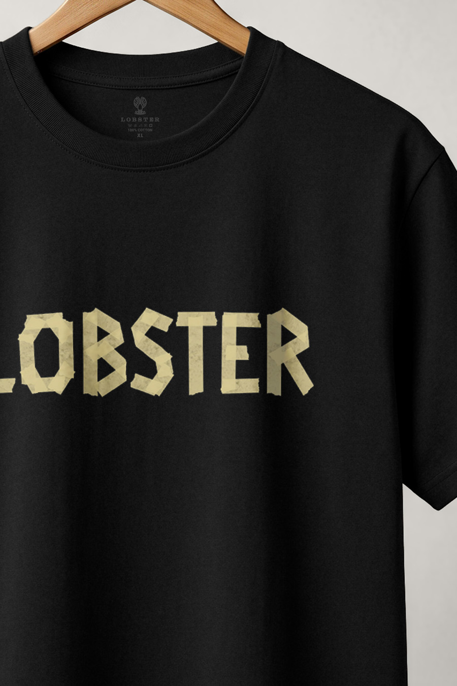 t-shirt-man-a-hanger-front-zoom2-black-6122.jpg