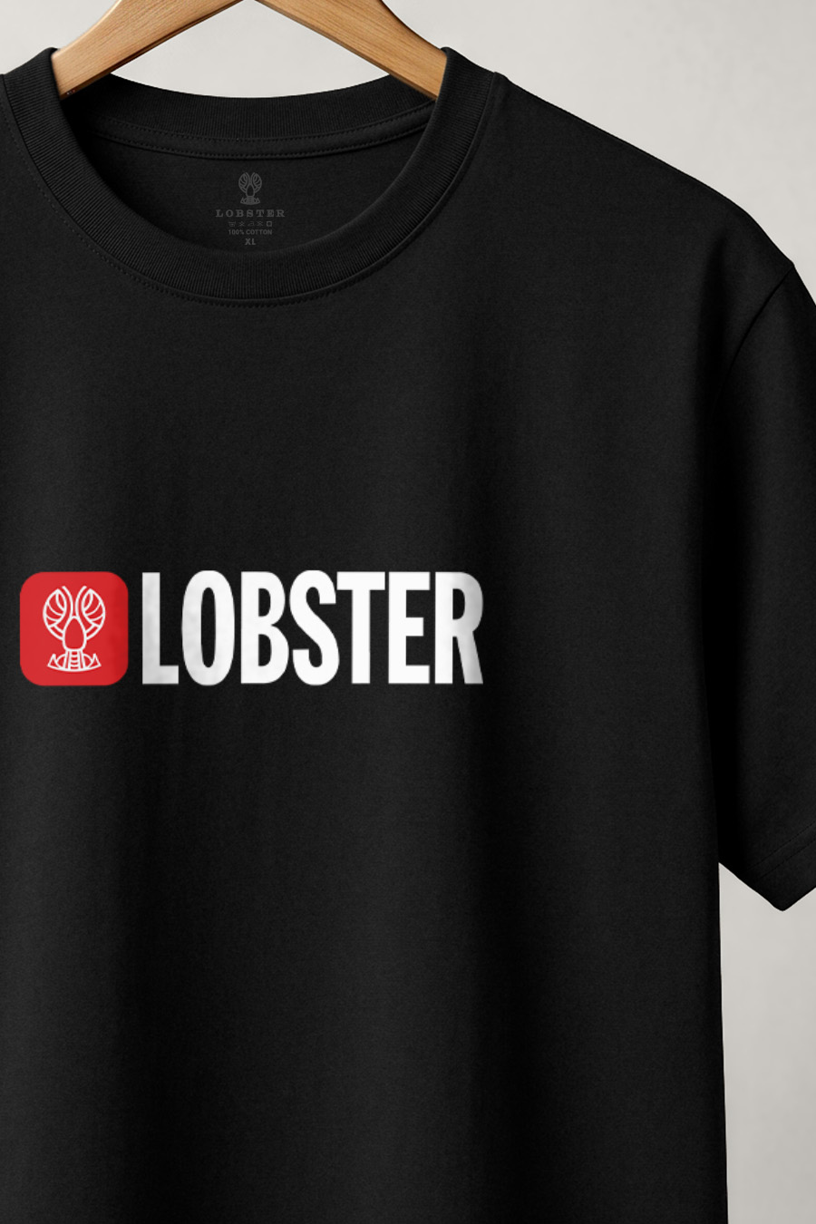 t-shirt-man-a-hanger-front-zoom2-black-6125.jpg